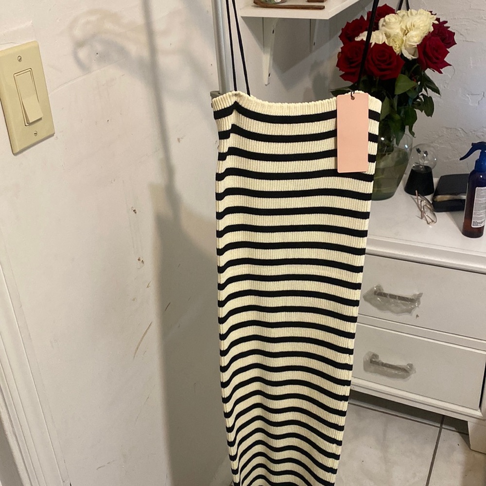 Nwt black and white stripped dress maxi